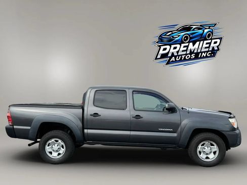 Used 2012 Toyota Tacoma 4x4 Double Cab w/ Convenience Pkg image 4