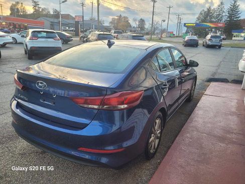 Used 2018 Hyundai Elantra SEL w/ Cargo Package image 6