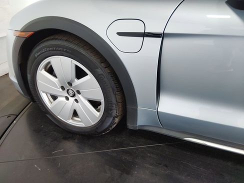 Used 2022 Porsche Taycan 4 Cross Turismo image 49