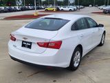 Used 2023 Chevrolet Malibu LT image 2