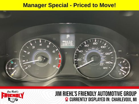 Used 2012 Subaru Outback 2.5i Limited w/ Moonroof Pkg AWD/4WD image 2
