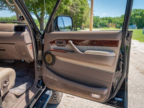 Used 1996 Lexus LX 450 4WD image 32