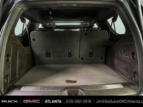 Used 2022 GMC Yukon XL Denali w/ Max Trailering Package AWD/4WD image 2