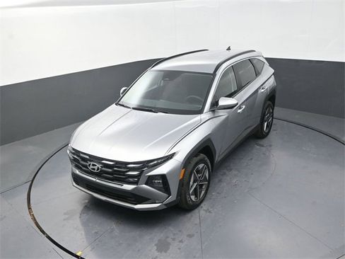 New 2025 Hyundai Tucson SEL image 24