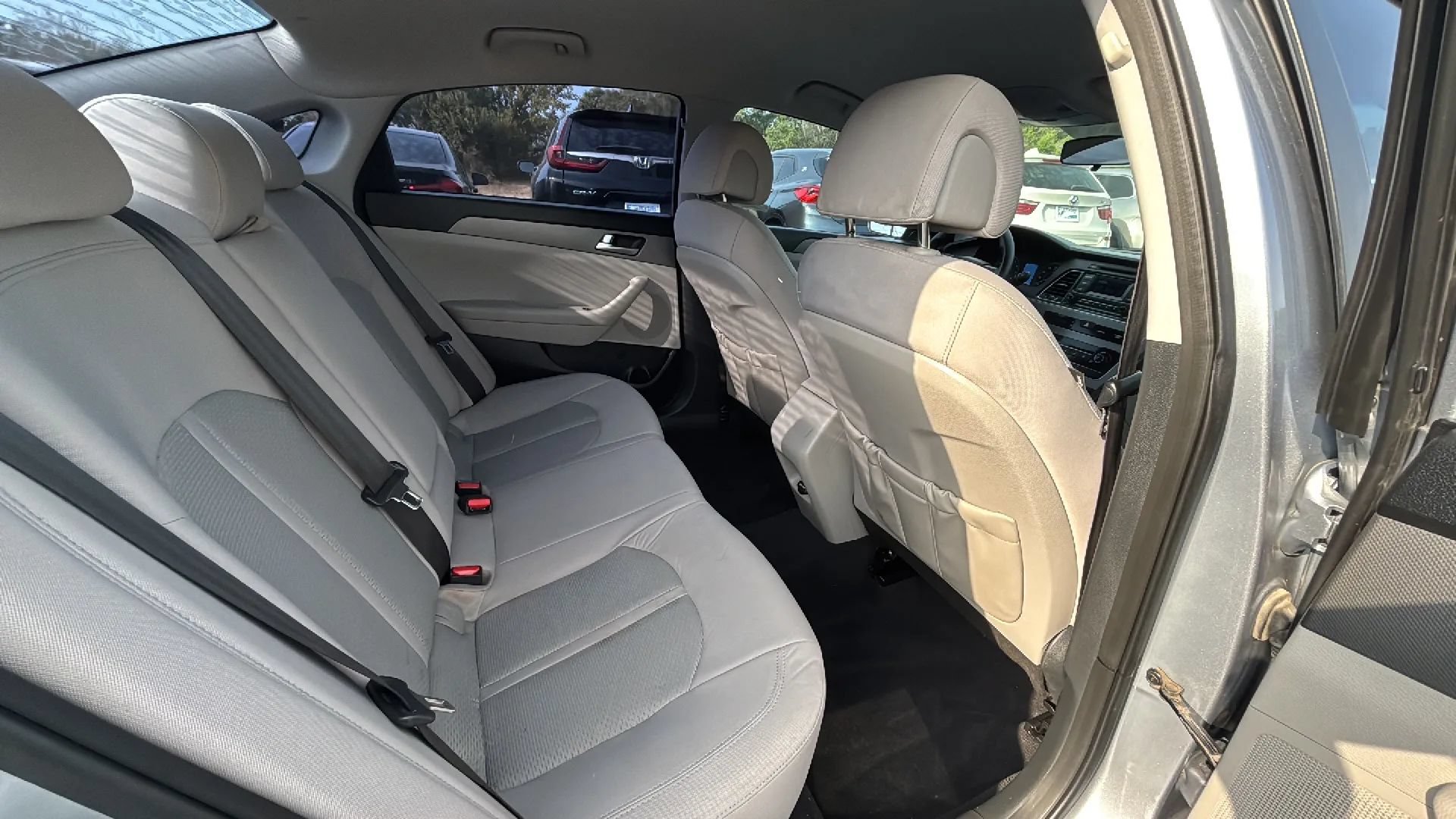 Used 2015 Hyundai Sonata SE FWD image 20