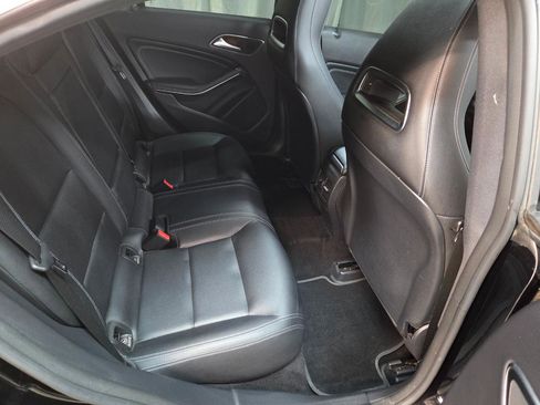 Used 2019 Mercedes-Benz CLA 250 4MATIC image 15