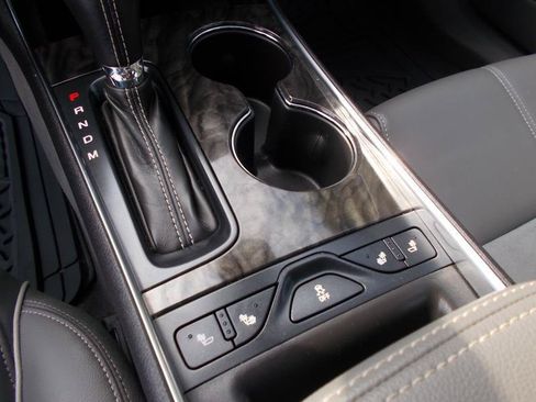 Used 2015 Chevrolet Impala LT w/ Convenience Package FWD image 31
