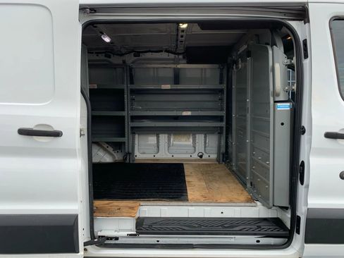 Used 2015 Ford Transit 250 130 Low Roof image 26