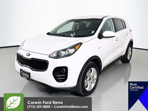 Used 2017 Kia Sportage LX image 3