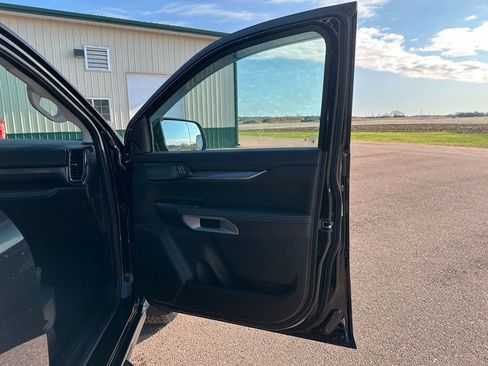 Used 2024 Ford Ranger Lariat w/ Advanced Towing Package AWD/4WD image 29