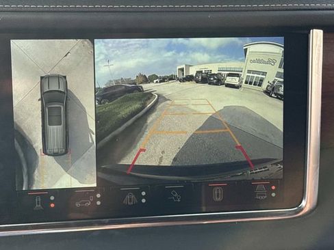 Used 2024 GMC Yukon Denali Ultimate image 29