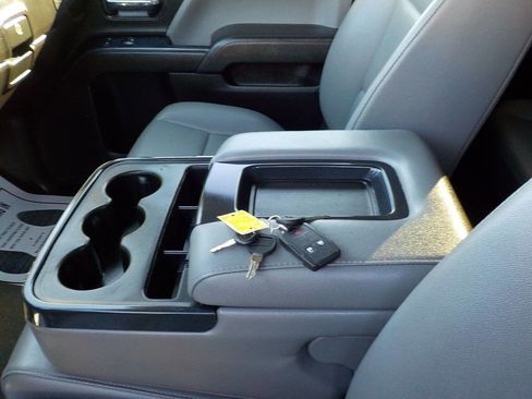 Used 2019 Chevrolet Silverado 2500 W/T w/ WT Convenience Package image 31