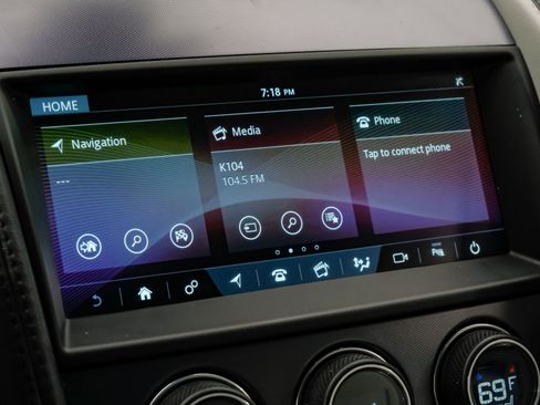 Used 2020 Jaguar F-TYPE Coupe image 26