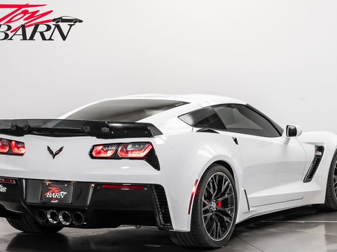 Used 2016 Chevrolet Corvette Z06 image 13