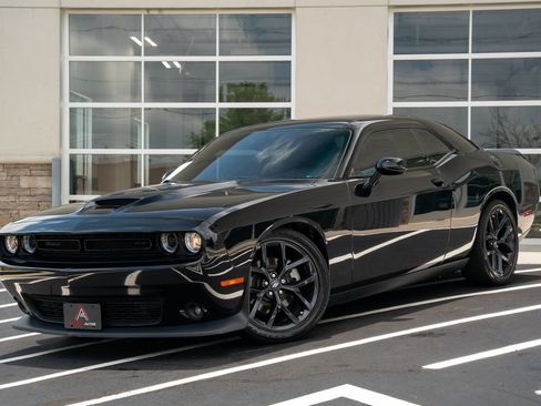 Used 2021 Dodge Challenger GT w/ Blacktop Package RWD image 2