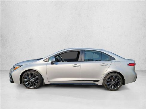 Used 2024 Toyota Corolla SE FWD image 8