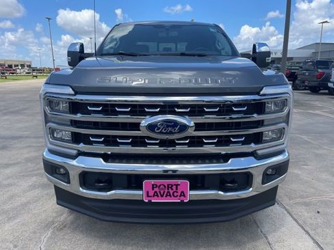 New 2025 Ford F250 Lariat w/ Chrome Package image 2