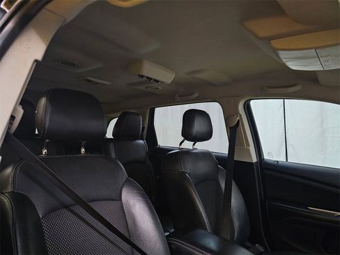 Used 2018 Dodge Journey Crossroad image 11