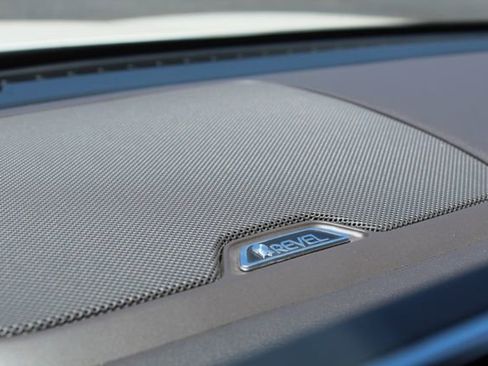 Used 2023 Lincoln Corsair FWD w/ Equipment Group 102A image 42