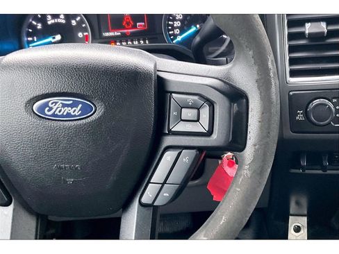 Used 2017 Ford F350 XLT w/ Camper Package image 19
