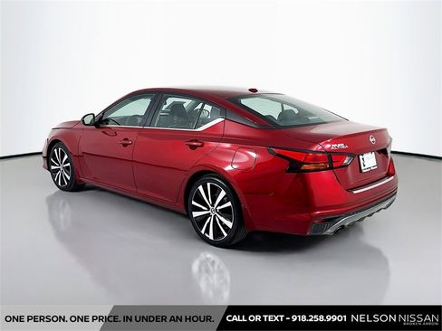 Used 2020 Nissan Altima 2.5 SR image 7