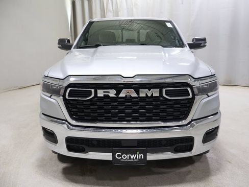 New 2026 RAM 1500 4x4 Crew Cab image 2