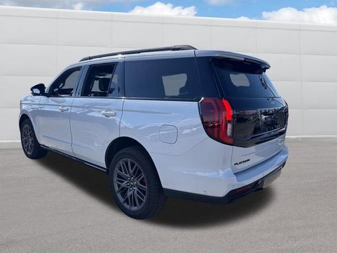 Used 2025 Ford Expedition Platinum w/ Stealth Performance Package AWD/4WD image 3