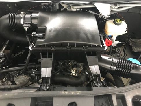 Used 2021 Mercedes-Benz Sprinter 144 Cargo image 30