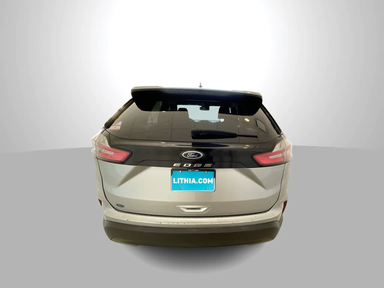 Used 2021 Ford Edge SE FWD image 7