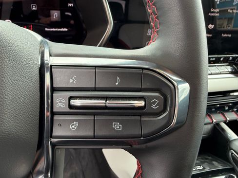 Used 2024 GMC Canyon AT4X w/ AT4X AEV Edition AWD/4WD image 27