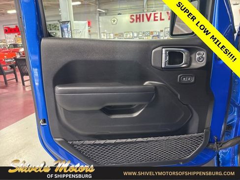 Certified 2021 Jeep Wrangler Unlimited Rubicon image 12