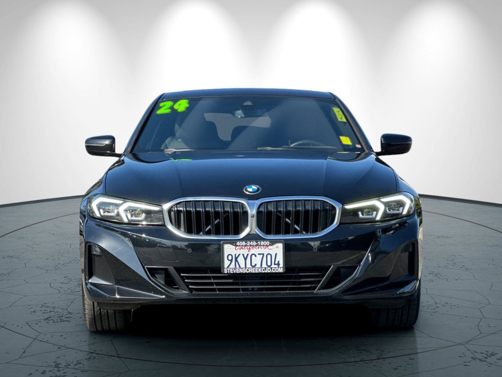 Used 2024 BMW 330i Sedan w/ Premium Package RWD image 7