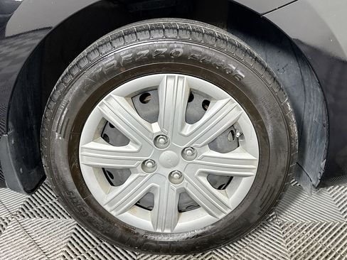 Used 2022 Kia Rio LX image 30