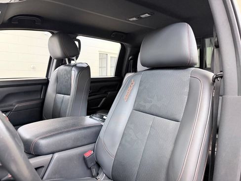 Used 2021 Nissan Titan PRO-4X AWD/4WD image 17