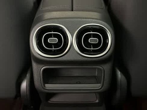 Certified 2026 Mercedes-Benz GLC 300 4MATIC image 27