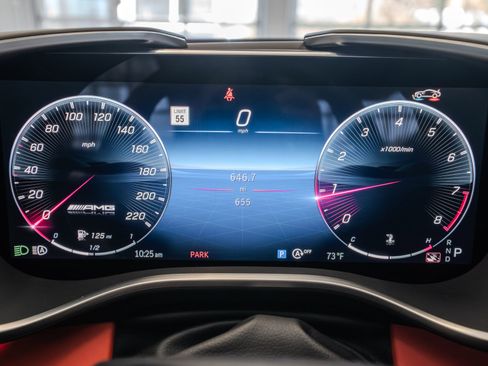 Certified 2025 Mercedes-Benz AMG GT 63 image 9