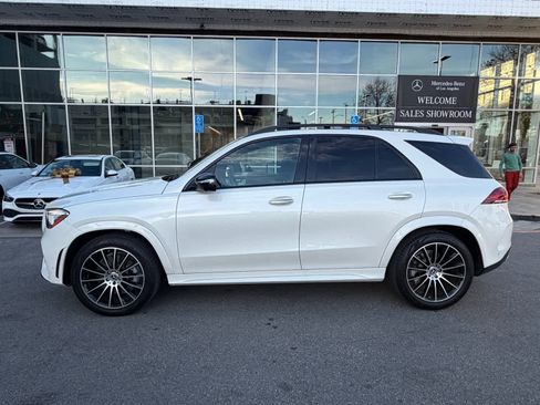 Used 2023 Mercedes-Benz GLE 450 4MATIC image 2