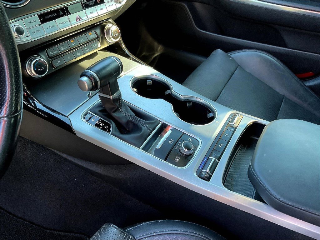 Used 2019 Kia Stinger GT1 RWD image 21