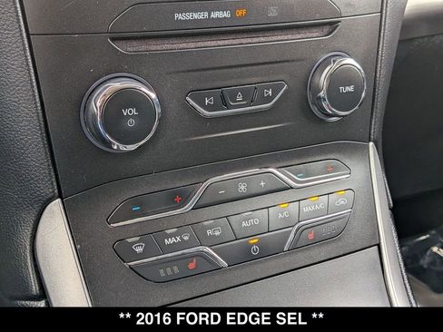 Used 2016 Ford Edge SEL w/ Equipment Group 201A AWD/4WD image 24