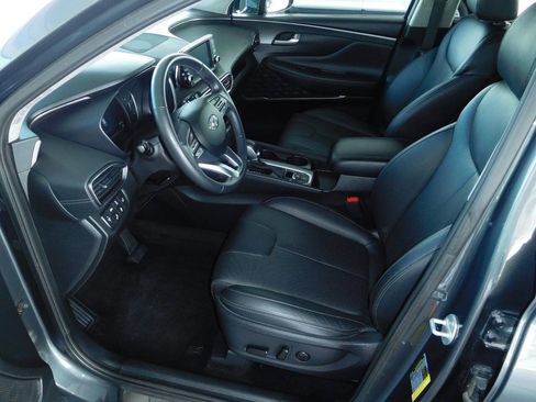 Used 2019 Hyundai Santa Fe Limited AWD/4WD image 10