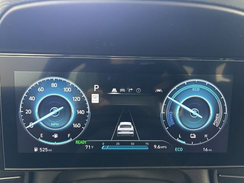 New 2025 Hyundai Elantra SEL FWD image 24