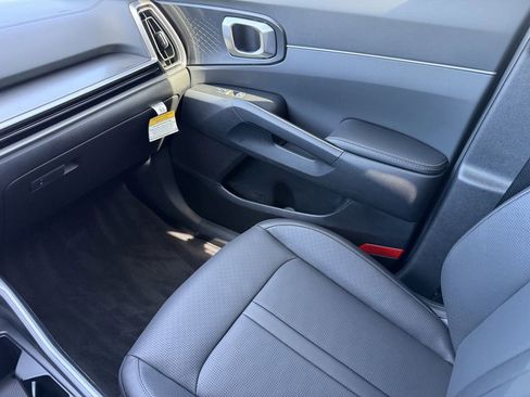 New 2026 Kia Sorento S image 14