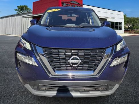 Used 2023 Nissan Rogue SV image 8