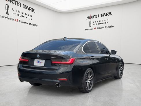 Used 2021 BMW 330i Sedan RWD image 3