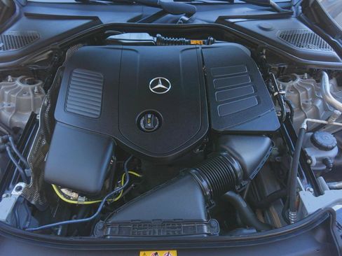 Used 2024 Mercedes-Benz E 350 4MATIC Sedan w/ Driver Assistance Package image 21