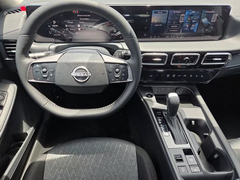 Used 2026 Nissan Sentra SV w/ SV Convenience Package FWD image 22