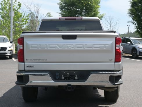 Used 2022 Chevrolet Silverado 1500 LT RWD image 8