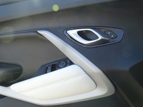 Used 2019 Chevrolet Camaro LS image 17