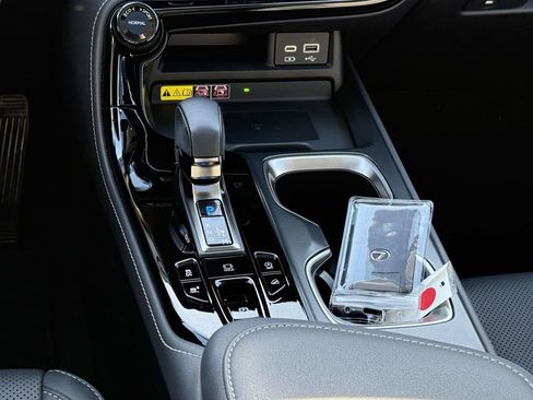 Used 2024 Lexus NX 350 AWD image 19