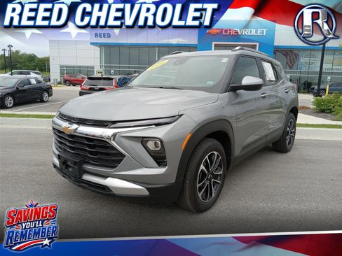 Certified 2026 Chevrolet TrailBlazer LT w/ LT Cold Weather Package FWD image 1